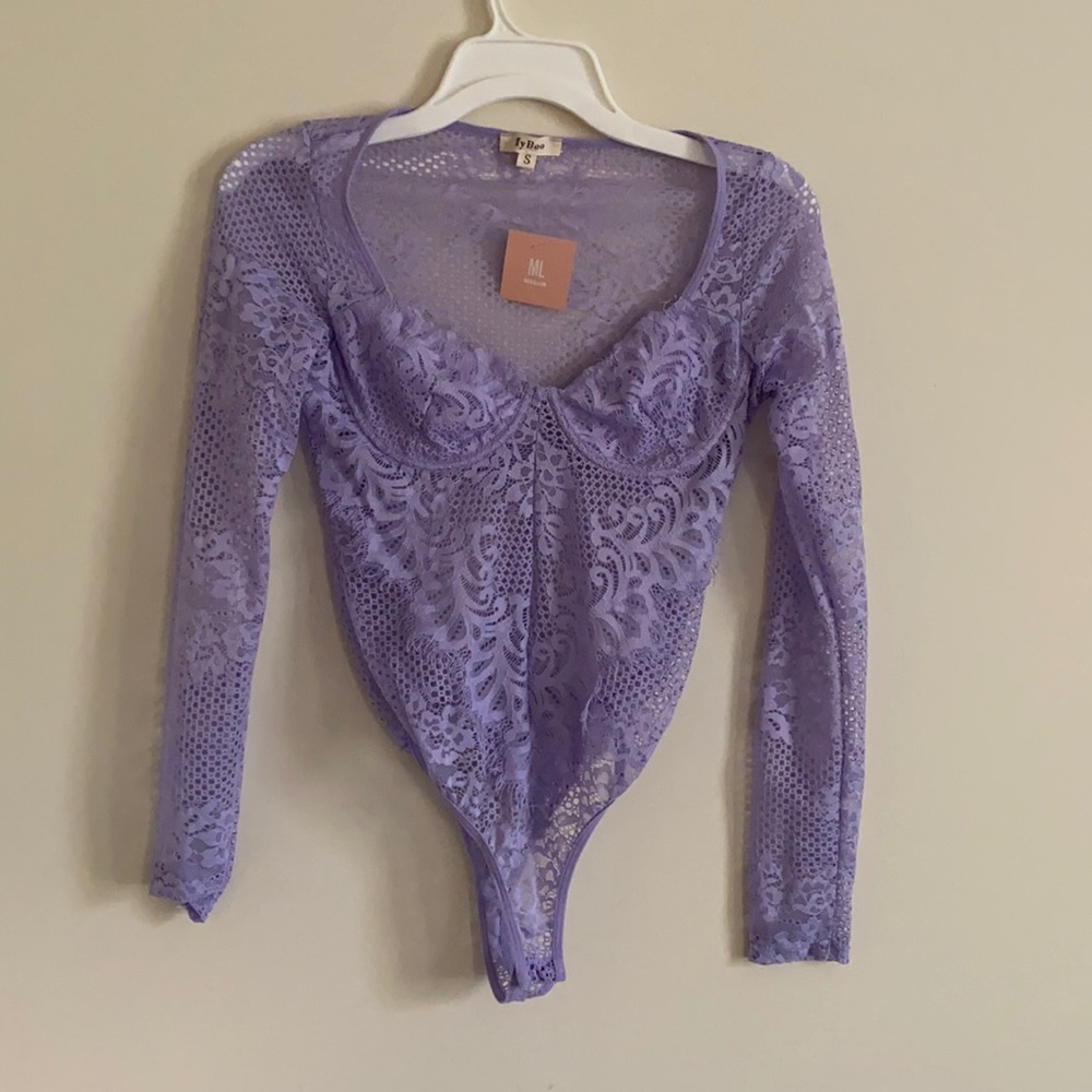 MISS LOLA bodysuit lilac size small